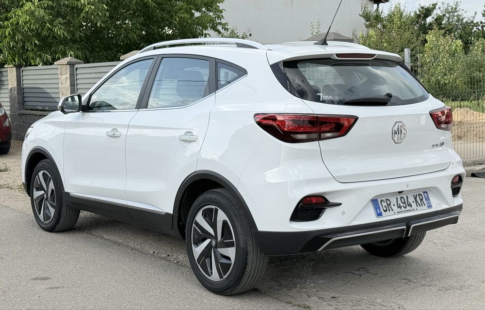 MG ZS  EV  2023  72 KW