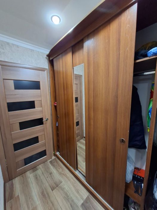 Продам шкаф пишите