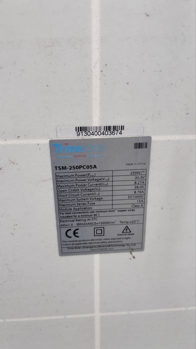 Vand 7 panouri fotovoltaice cu celule policristaline Trina de 250w