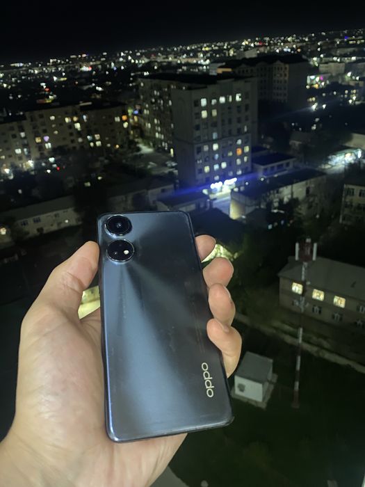 Oppo Reno 8 T yaxshi holatda