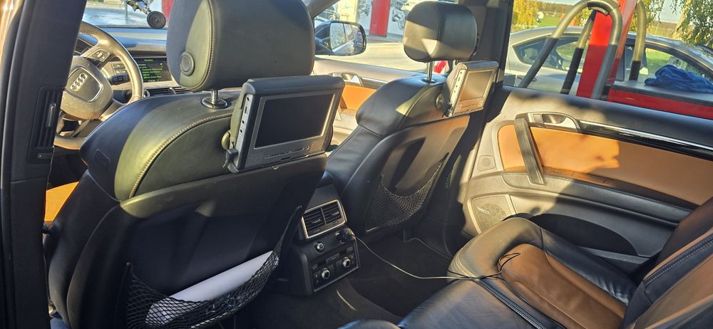 De vanzare/schimb Audi Q7 S-LINE