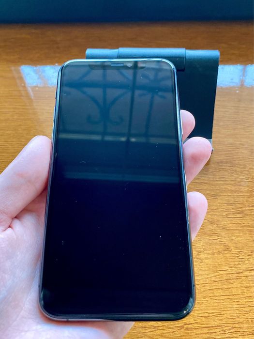 Iphone 11 pro 256 гб.