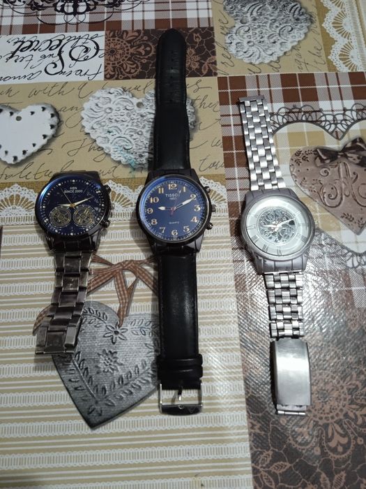 Кул соатлар сотилади. холати Зур оладиганлар булса телефон килинглар.