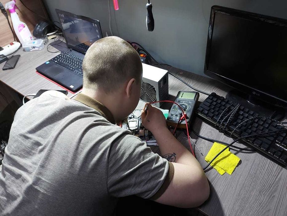 Профессионально ремонтируем ноутбуки и ПК!.