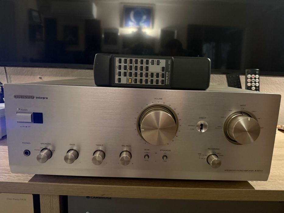 Amplificator Onkyo integra