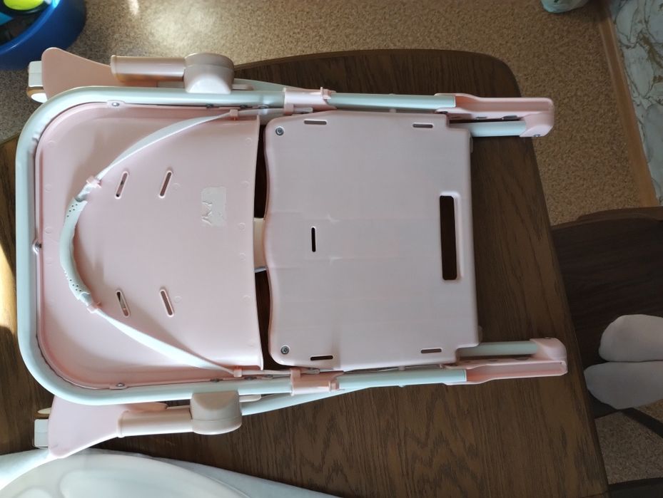 Столик для кормления