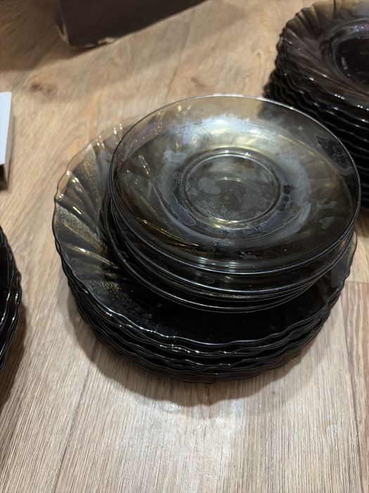 Отдам даром посуду