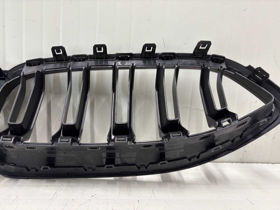 Бъбреци / Грилове БМВ 8 серия Г14 Г15 Г16 М пакет Черен Мат