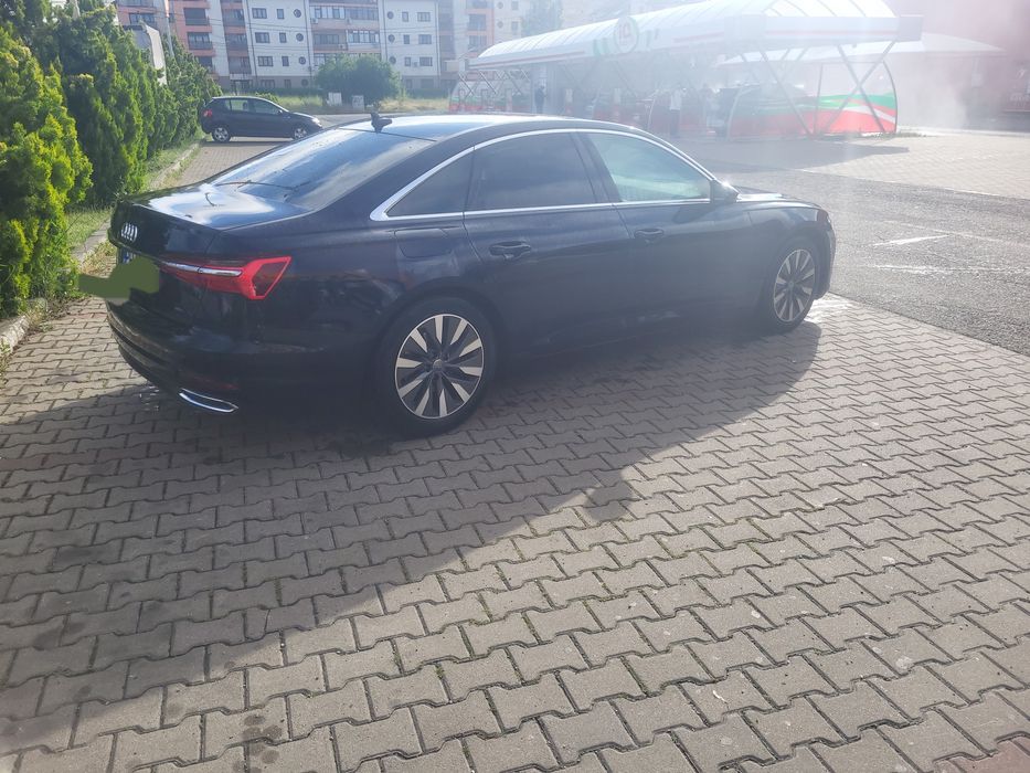 Vând Audi A6 2019