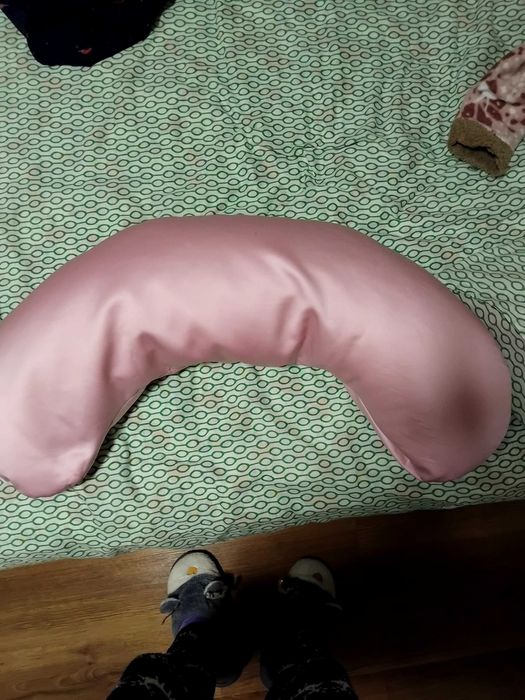 Възглавница за кърмене от сатен