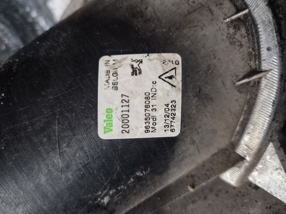 Противотуманка Pegeout 206 правая