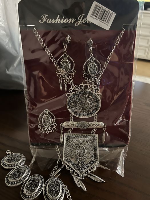 Продам национальные украшения от 3500 тенге