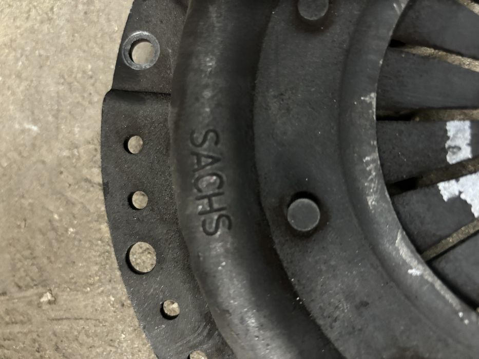 Продам корзину Бмв е34