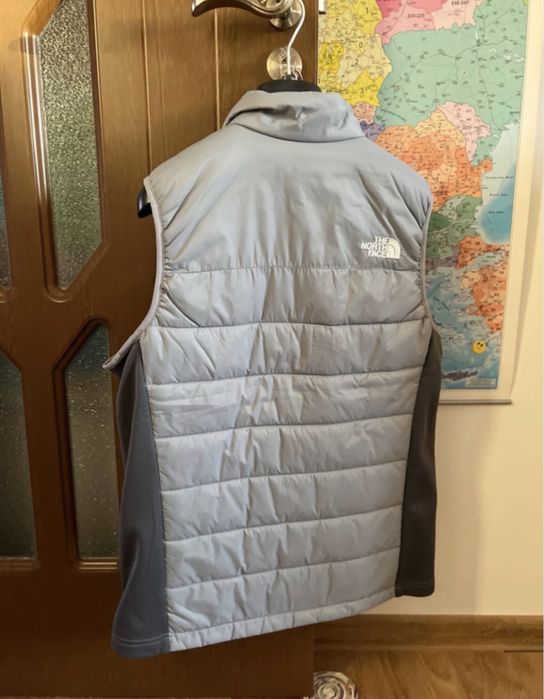 Vesta gri, The North Face
