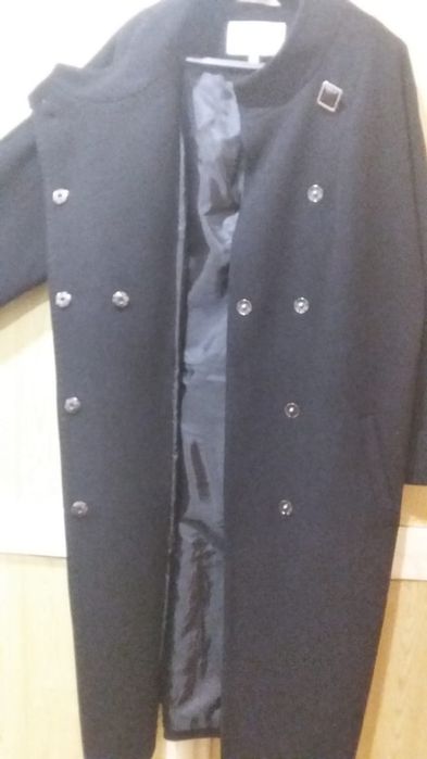 Продам женское пальто