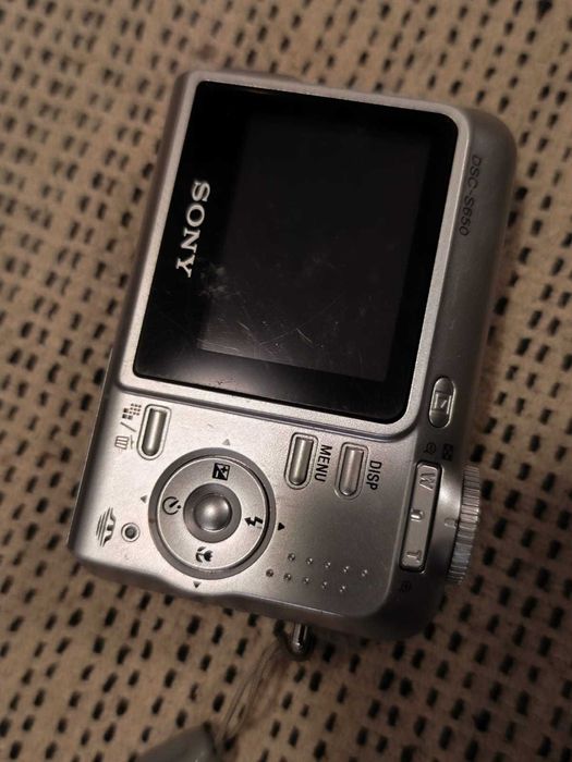 Sony Cyber-shot DSC-S650 – 7.2 MP цифров фотоапарат