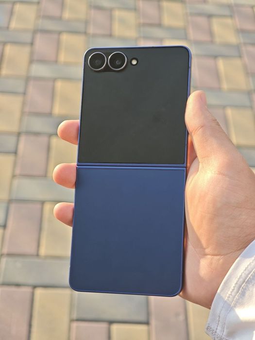 Samsung Z Flip 7