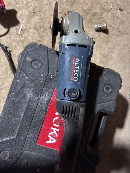 Продам болгарку 180мм