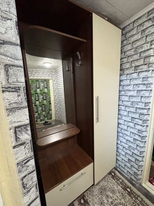 Шкаф в прихожую