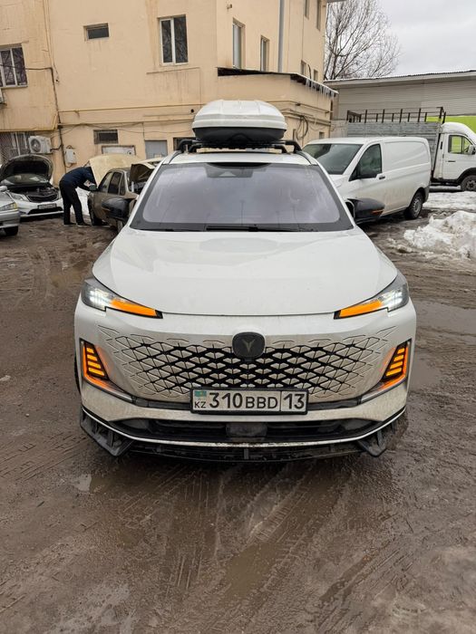 Лобовое стекло на Чанган