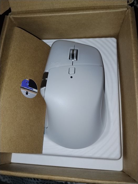 Мишка Logitech MX Master 4 for Mac