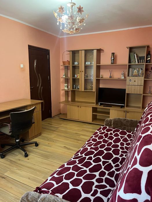 Inchiriez Apartament /Cartier Trivale /