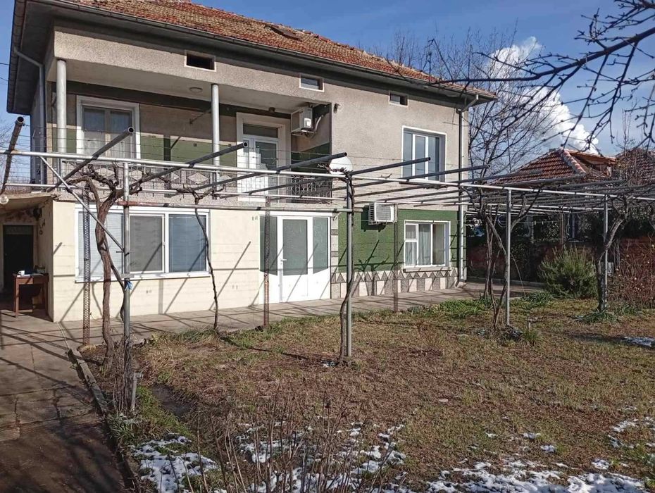Продава се Къща в Гълъбово - 150 кв.м за 170 €/кв.м - Снимка #1