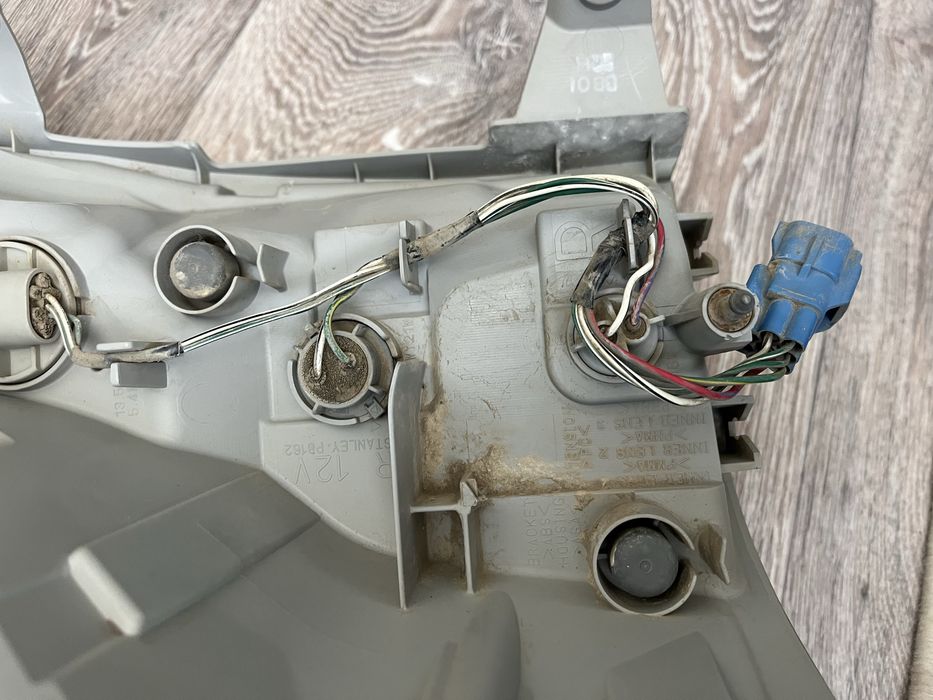 Задние стоп фары для прадо 150