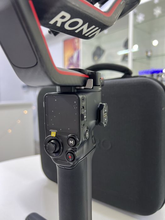 Стабилизатор Dji RS 3 pro