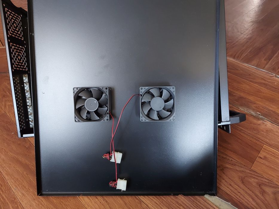 Кейс серверный 4u в 19 стойку.