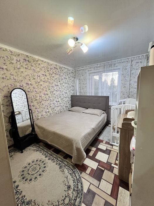 Продам 4-комнатную квартиру