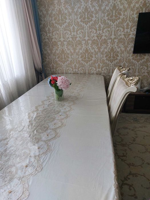 Стол стул для зал