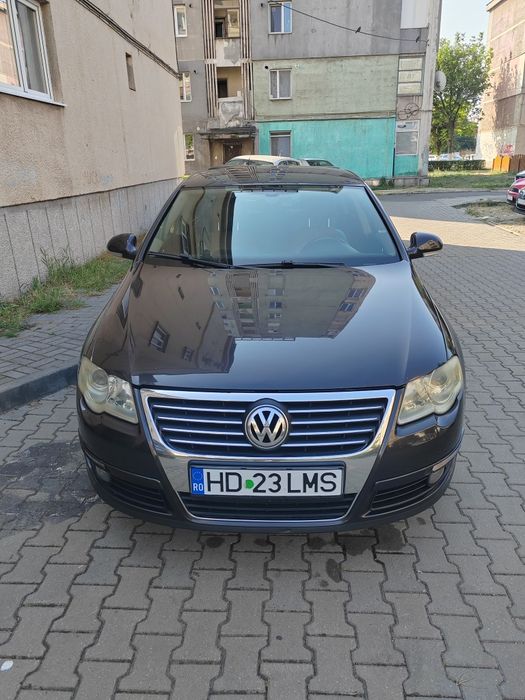 Vând Wolkswagen passat B6 2. 0 TDI