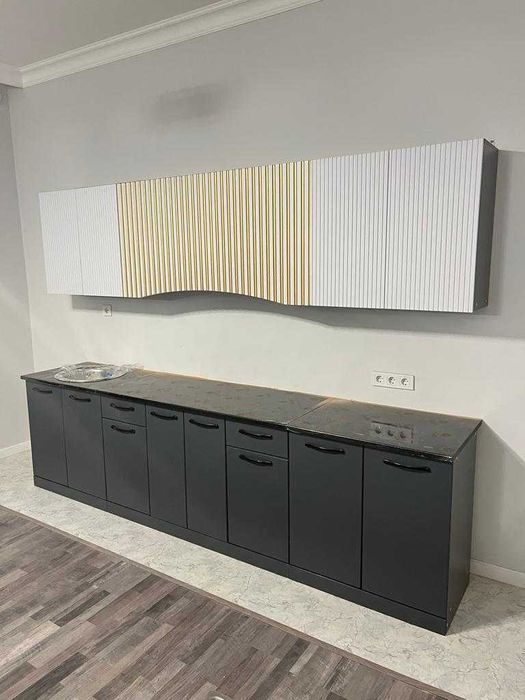 Кухня кухонный гарнитур новая ПО самый НИЗКОЙ цене в городе У нас !!