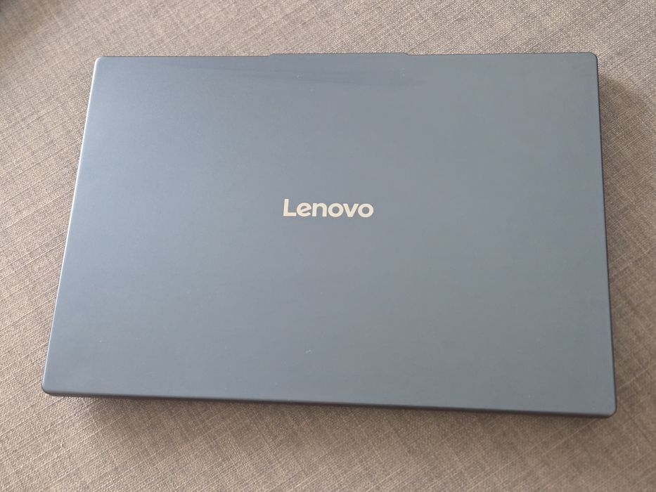 Laptop Lenovo 16'' IdeaPad Slim 5 16AKP10, 2.8K OLED 120Hz,  AMD  AI 5 340 , 16GB DDR5, 1TB SSD, AMD  840m in stare excelenta
