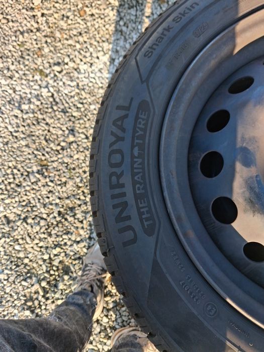 De vanzare jante folosite pe un renault clio
