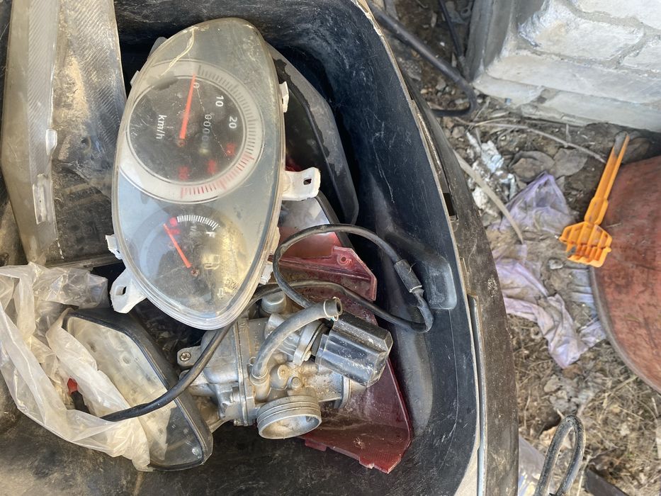 Продам скутер м8