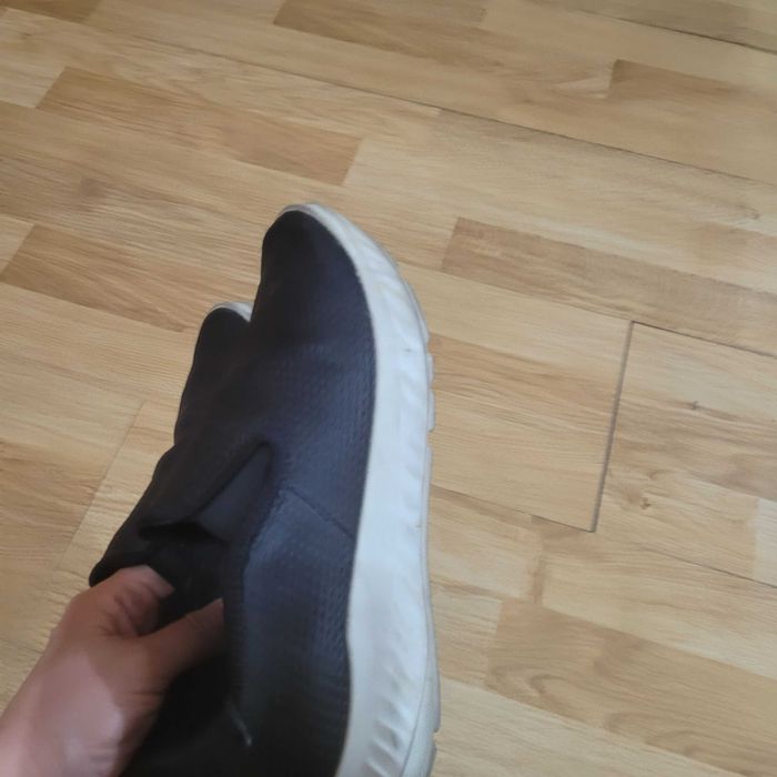 Vand pantofi Ecco