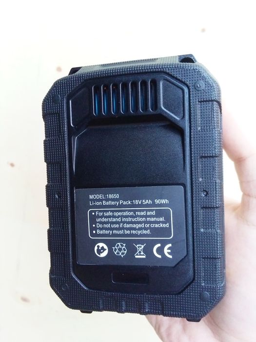 Аккумулятор DeWalt 5Ah батарея девольт 5Ач