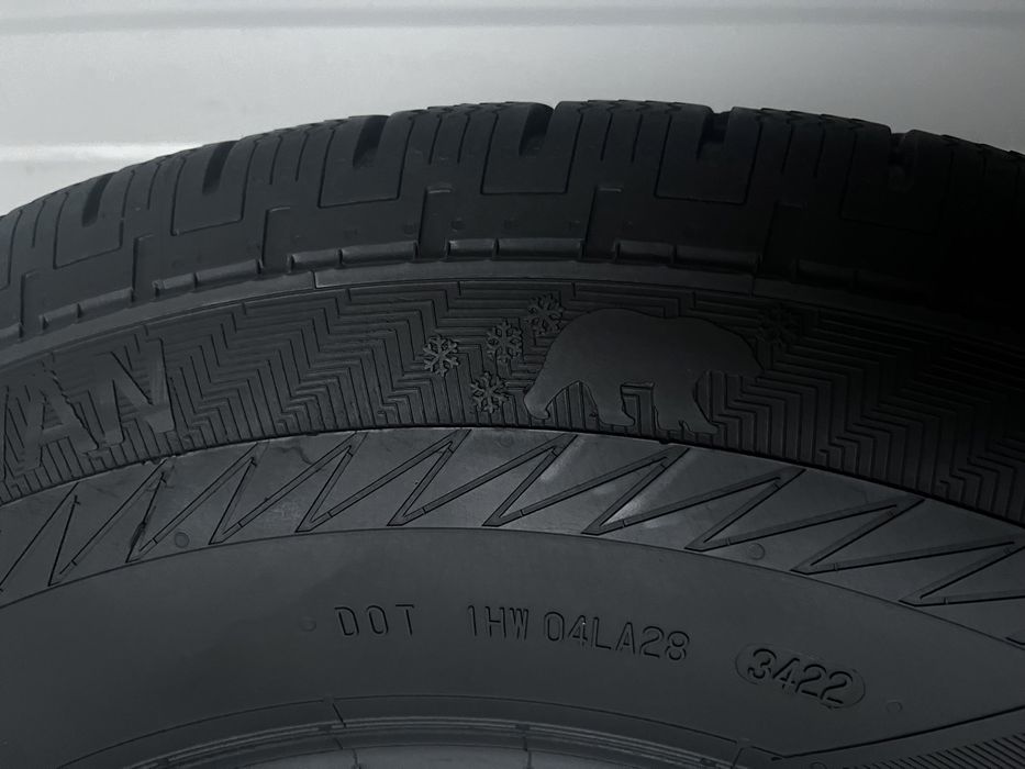 4бр зимни гуми 225/75/R16C/Gislaved Euro frost van/dot3622/9.0мм