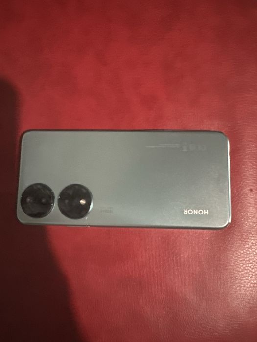 Телефон сатылады Honor x 7b