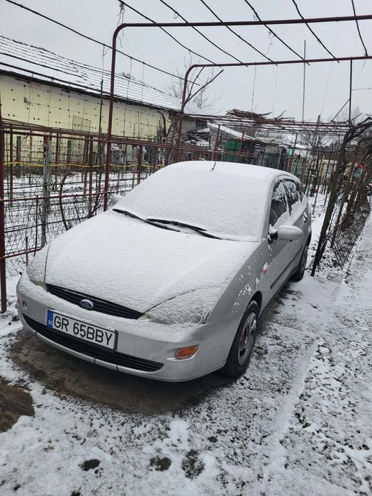 FORD Focus 2000 — imagine 1