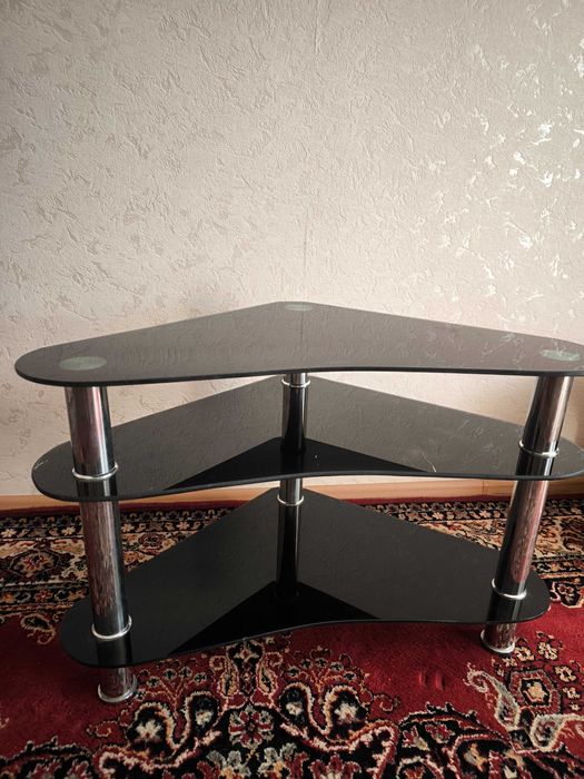 Тумбочка под телевизор