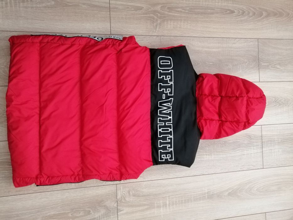 Off-White мъжки елек в червен цвят L XL