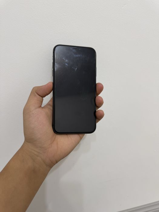 Айфон 11 сатылады