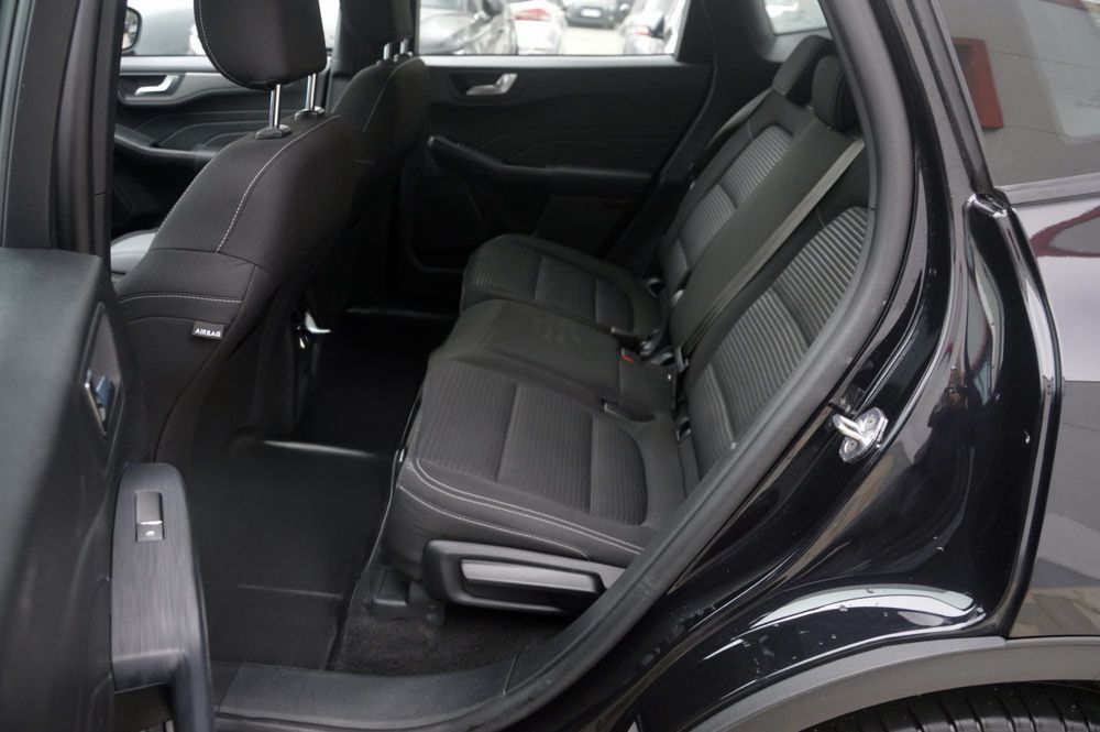 Ford kuga hybid 2022/10 ( schimb cu Tesla )