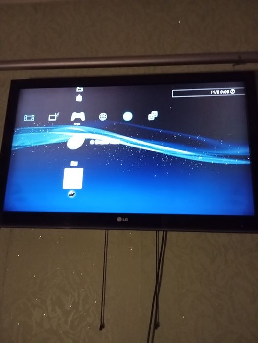 Продам PS3 в хорошем состоянии