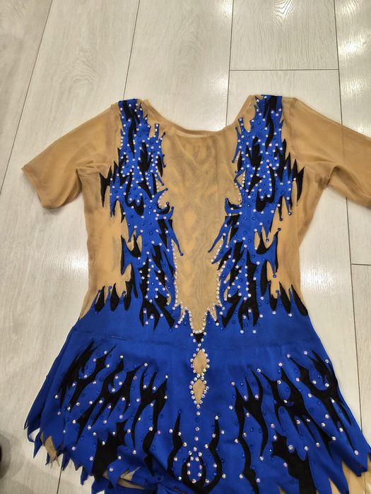 Трика за художествена гимнастика