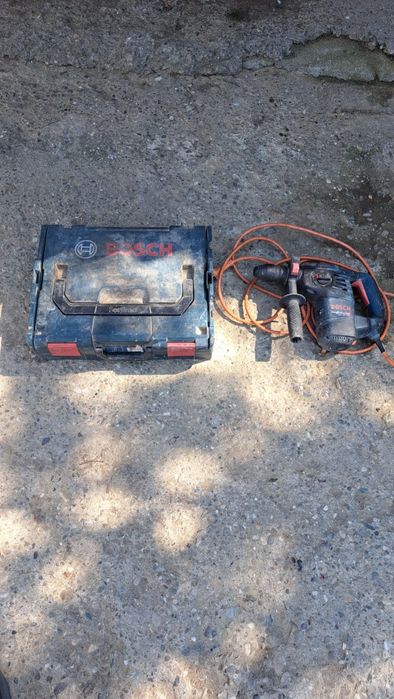 Ciocan rotopercutor Bosch Professional cu valiză