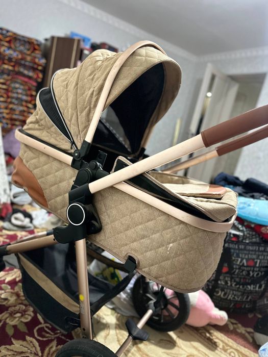 Коляска в хорошем состоянии